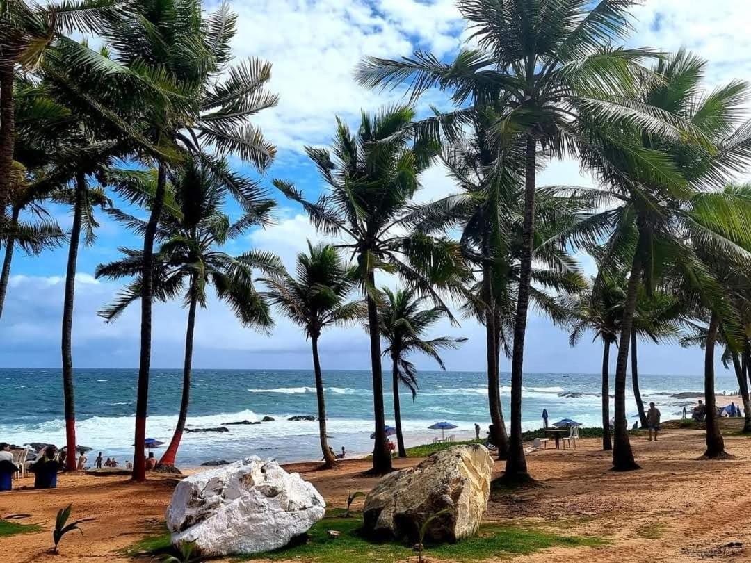 Kitnets Itapua Residencia - 1 Minuto De Caminhada Ate A Praia Salvador Exterior foto